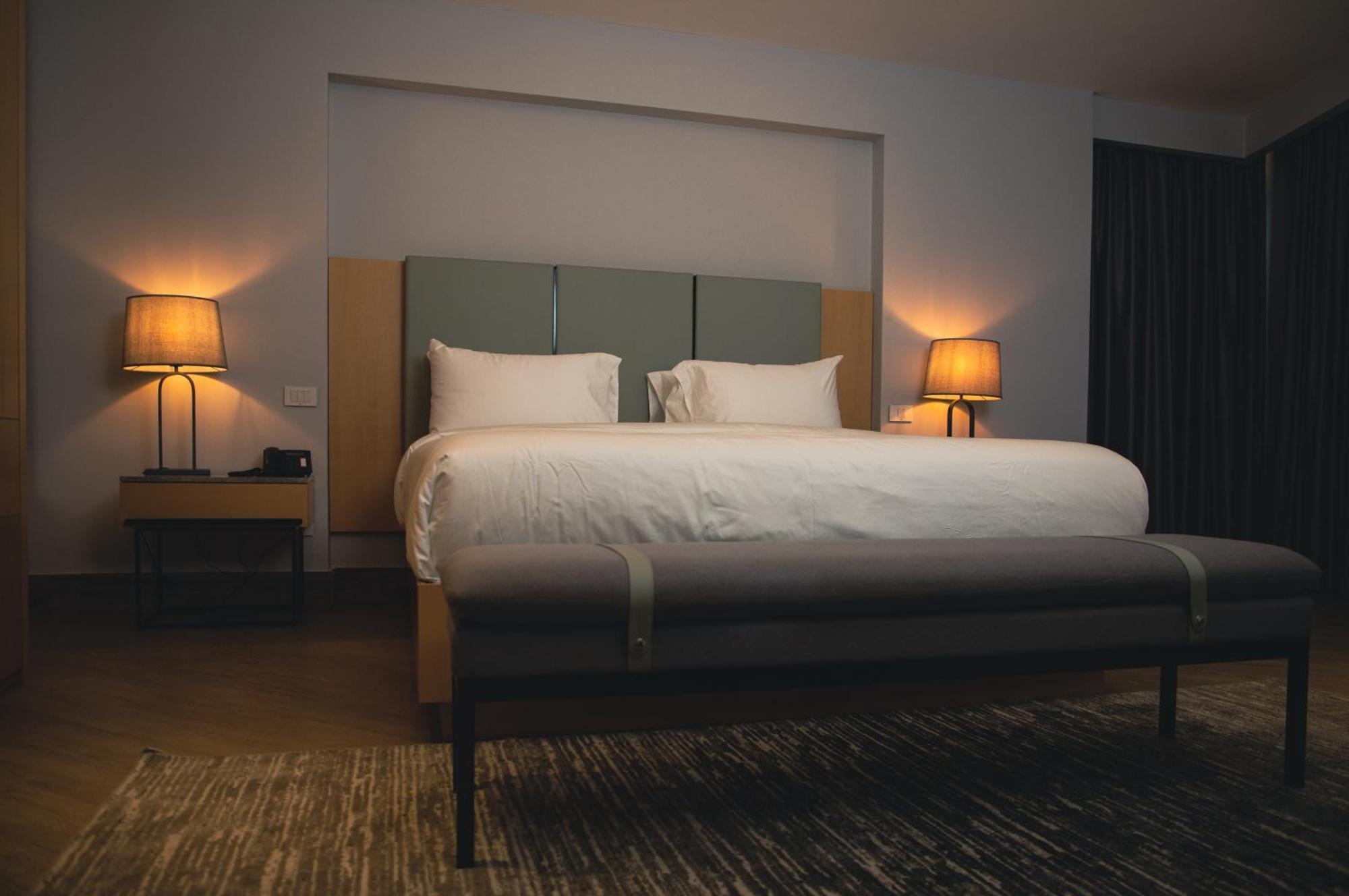 The Row Residential Hotel Αντίς Αμπέμπα Εξωτερικό φωτογραφία