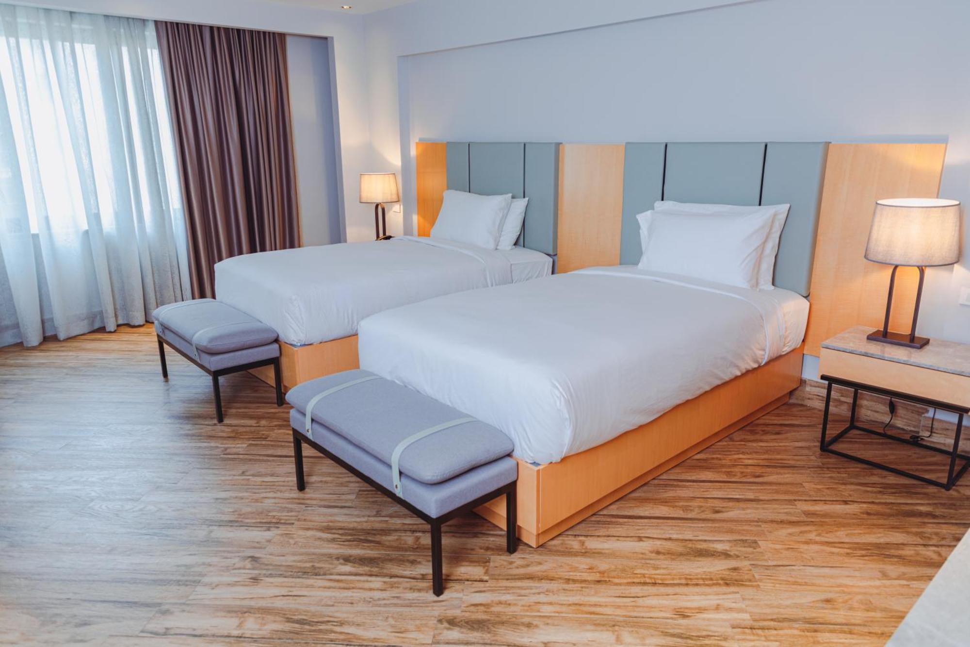 The Row Residential Hotel Αντίς Αμπέμπα Εξωτερικό φωτογραφία